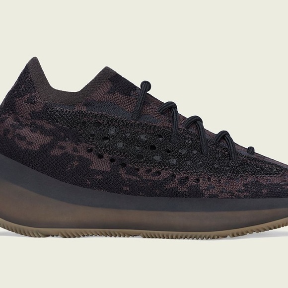 Yeezy Boost 380 “Onyx” - Picture 2 of 8